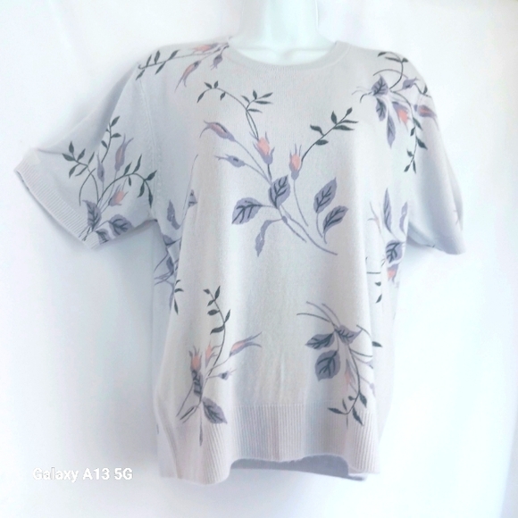 Sag Harbor Tops - Sag Harbor Women's Lavender Floral Blouse Sz S
